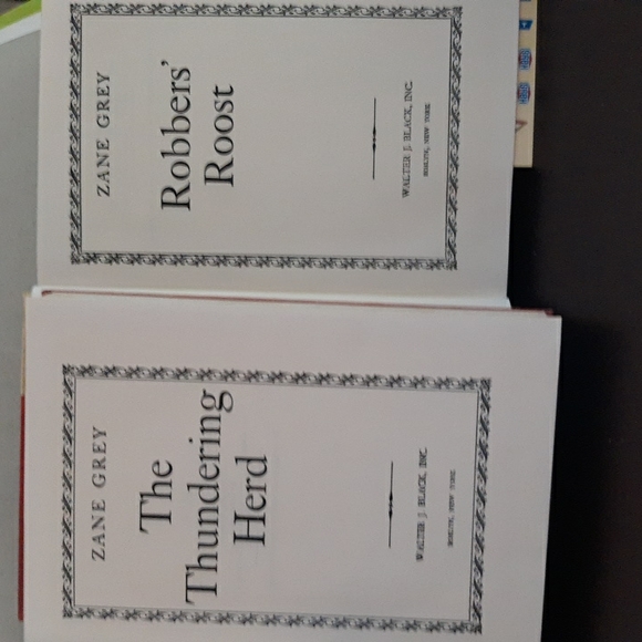 2 Zane Grey books - Picture 2 of 4